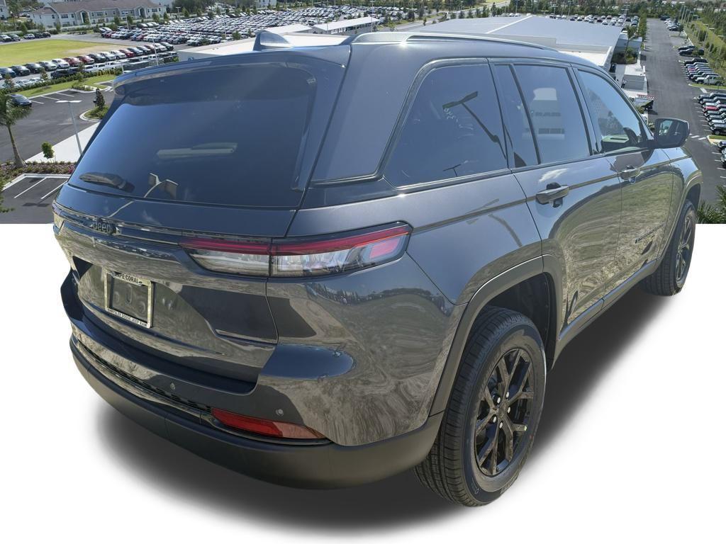 new 2025 Jeep Grand Cherokee car, priced at $41,730