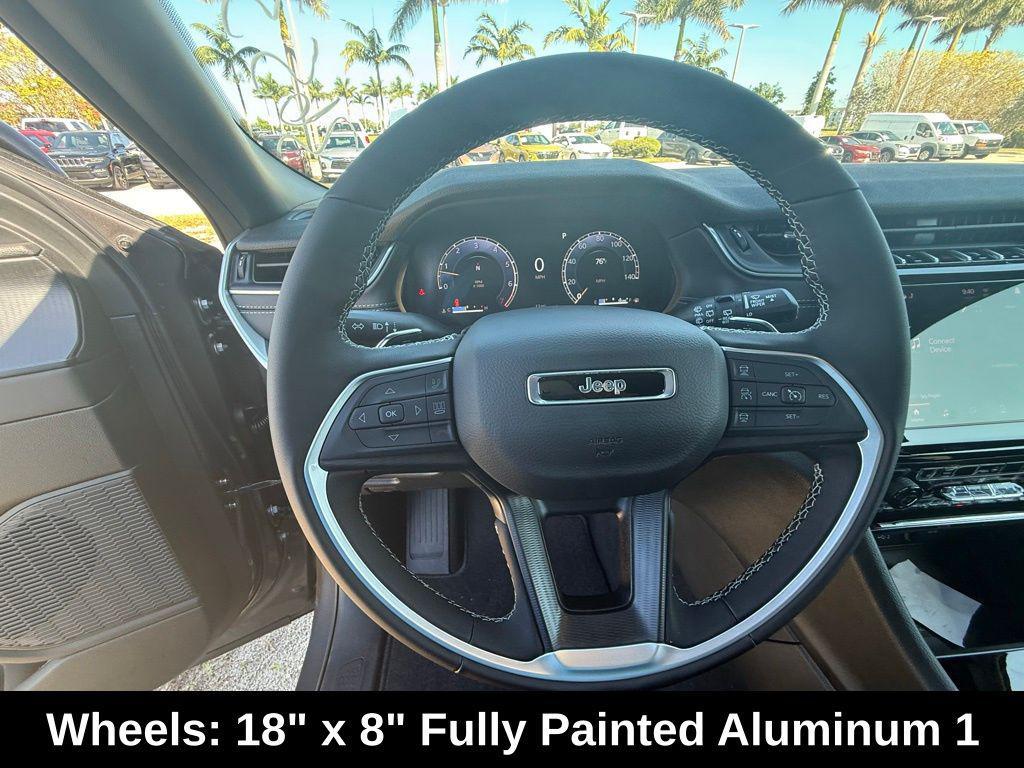 new 2025 Jeep Grand Cherokee car, priced at $41,730