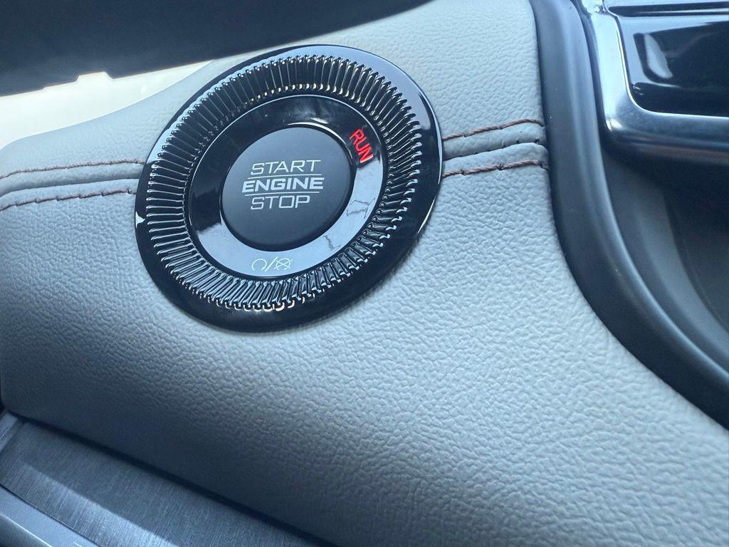 new 2026 Jeep Compass car, priced at $32,850