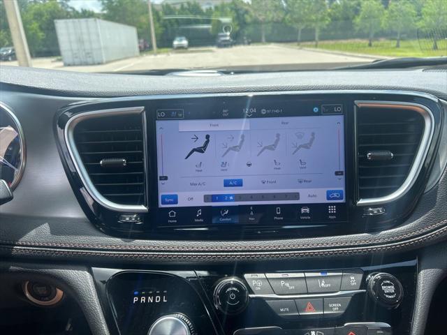 new 2025 Chrysler Pacifica car, priced at $48,058