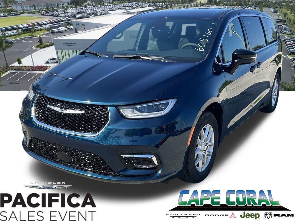new 2025 Chrysler Pacifica car, priced at $36,220