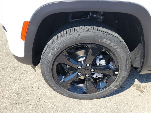 new 2025 Jeep Grand Cherokee car, priced at $45,036