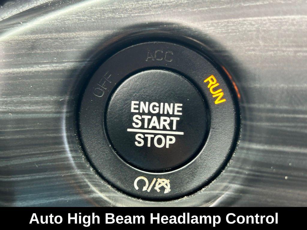 used 2020 Jeep Grand Cherokee car, priced at $19,963