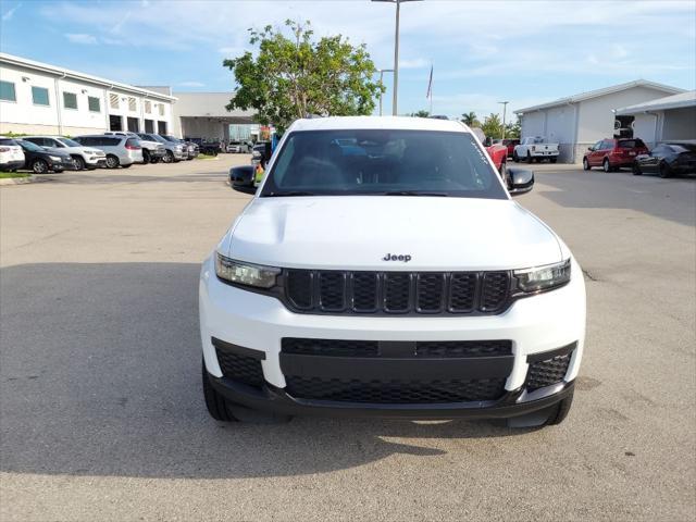 new 2024 Jeep Grand Cherokee L car, priced at $43,201