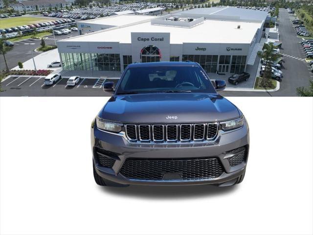 new 2025 Jeep Grand Cherokee car, priced at $38,182