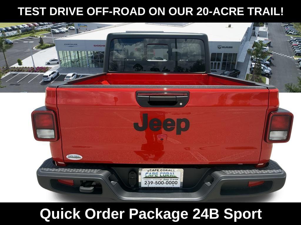 new 2025 Jeep Gladiator car, priced at $35,280