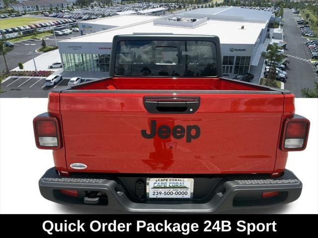 new 2025 Jeep Gladiator car, priced at $38,445