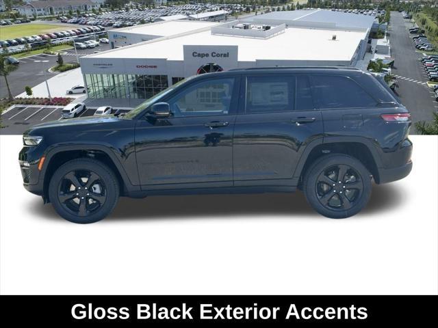 new 2025 Jeep Grand Cherokee car, priced at $43,383