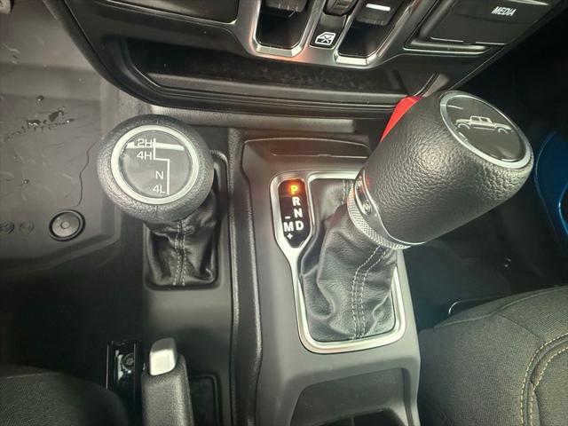 new 2025 Jeep Gladiator car, priced at $37,945