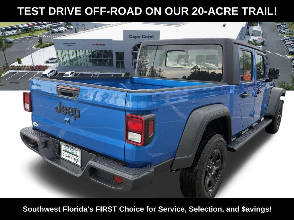 new 2025 Jeep Gladiator car, priced at $37,965