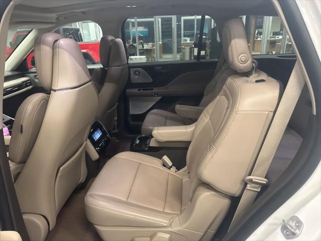 used 2020 Lincoln Aviator car, priced at $35,499