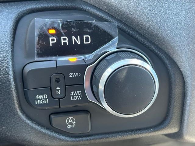 new 2025 Ram 1500 car, priced at $39,031