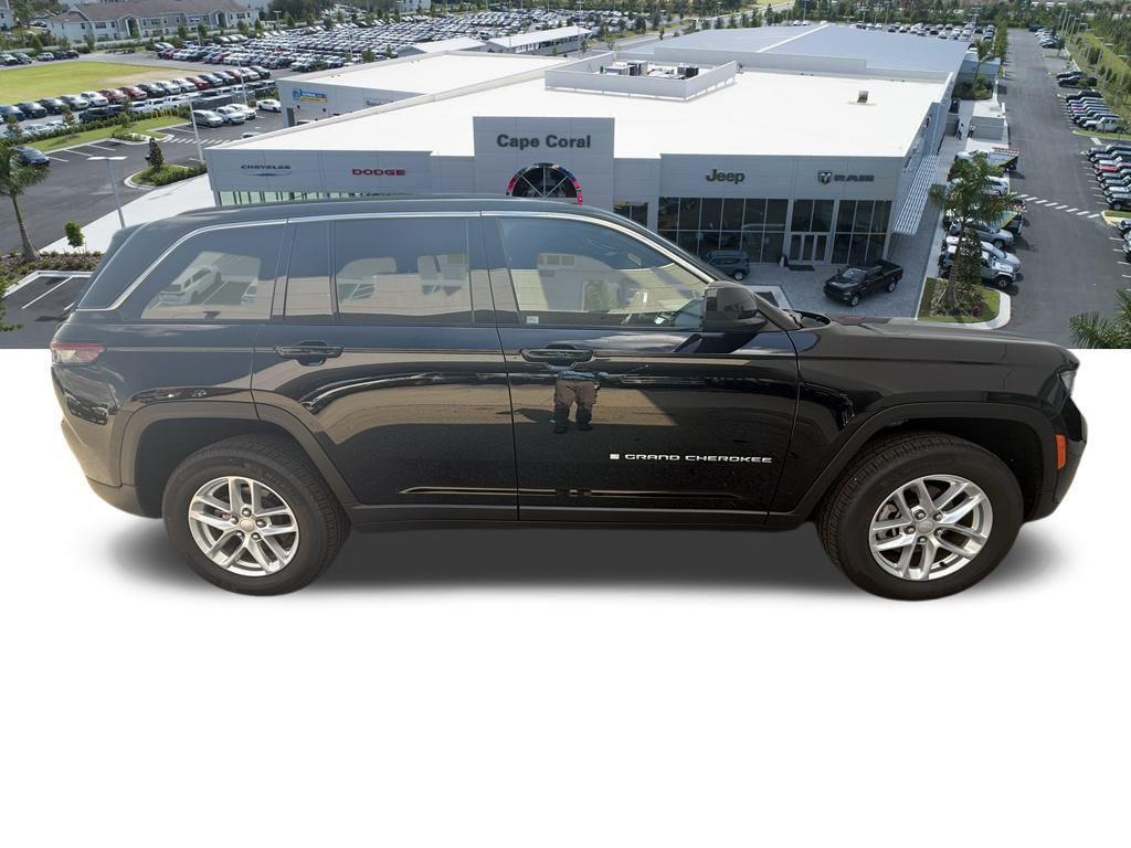 used 2025 Jeep Grand Cherokee car, priced at $33,157