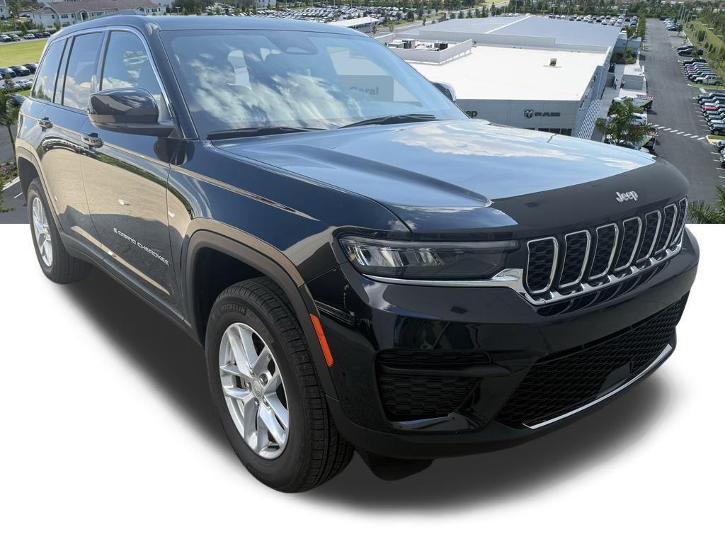 used 2025 Jeep Grand Cherokee car, priced at $33,157