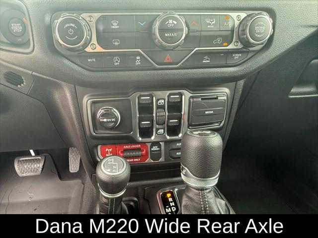 new 2025 Jeep Wrangler car, priced at $44,484