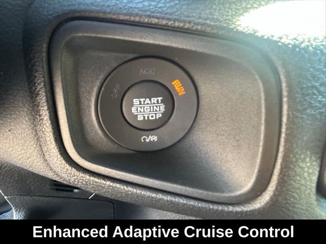 new 2025 Jeep Gladiator car, priced at $42,630
