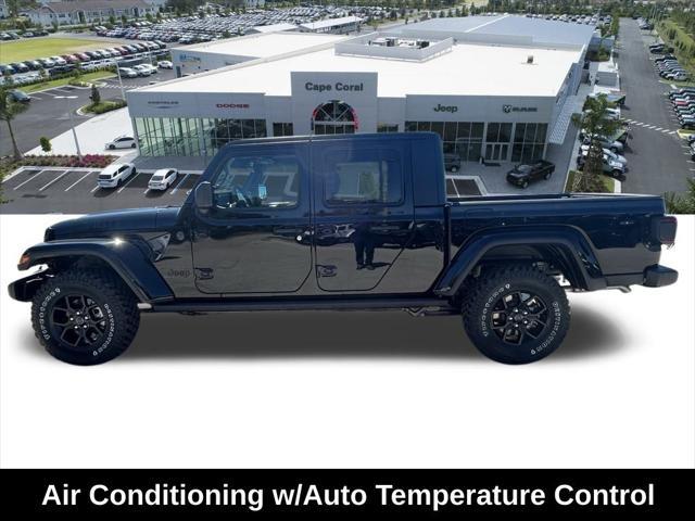 new 2025 Jeep Gladiator car, priced at $42,630