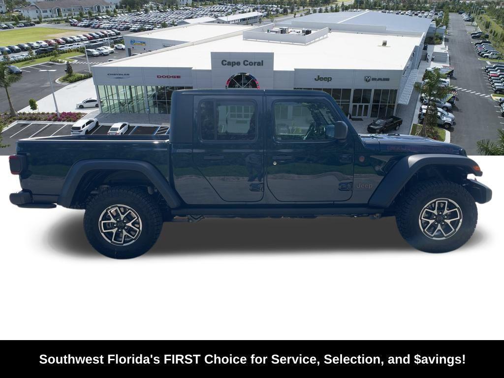 new 2025 Jeep Gladiator car, priced at $54,101