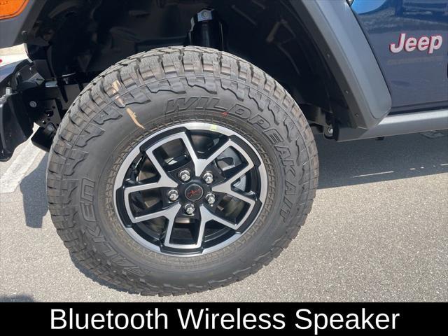 new 2025 Jeep Gladiator car, priced at $52,773