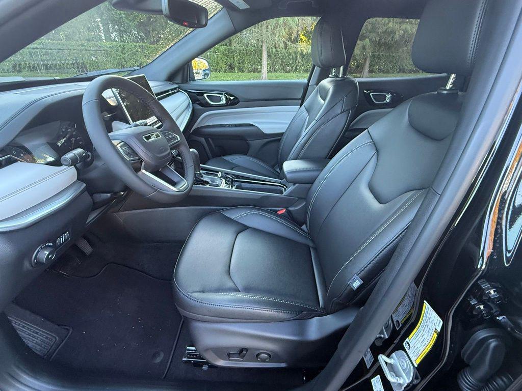 new 2026 Jeep Compass car, priced at $32,350