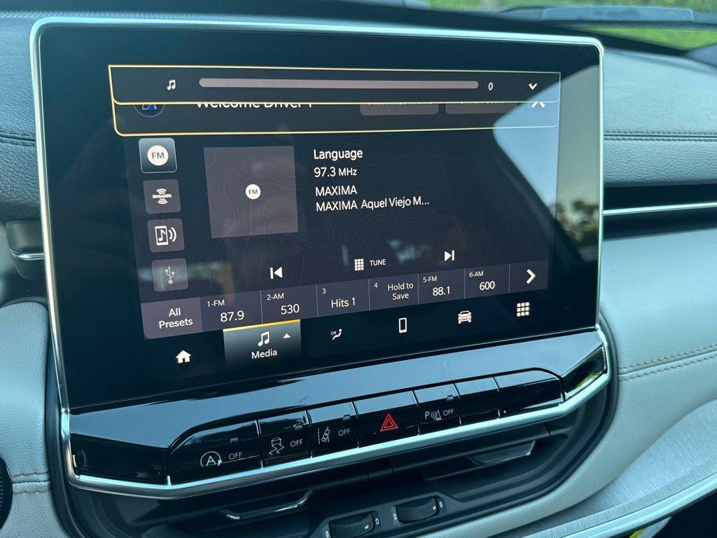 new 2026 Jeep Compass car, priced at $32,350