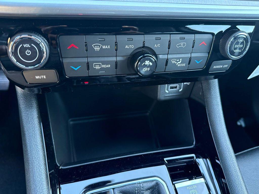 new 2026 Jeep Compass car, priced at $32,350