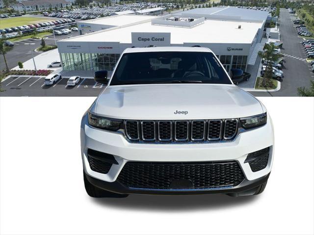 new 2025 Jeep Grand Cherokee car, priced at $33,995