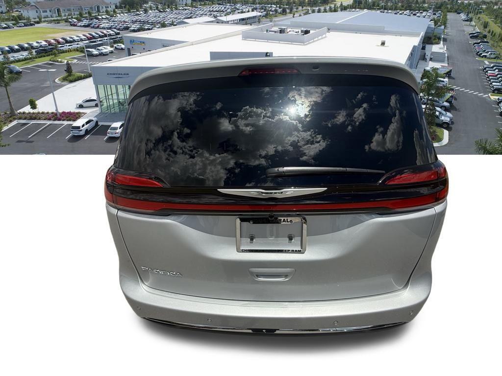 new 2026 Chrysler Pacifica car, priced at $46,555