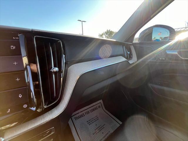 used 2022 Volvo XC60 car, priced at $32,487