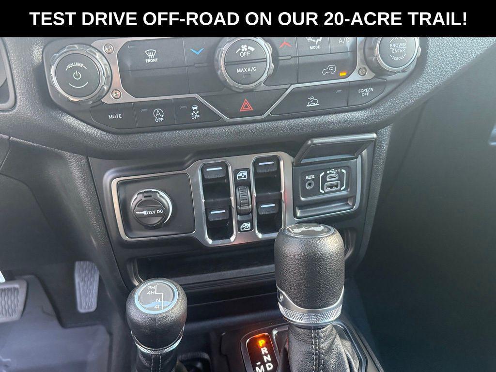 new 2026 Jeep Wrangler car, priced at $40,795