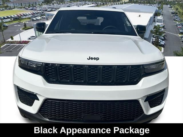 new 2025 Jeep Grand Cherokee car, priced at $43,876