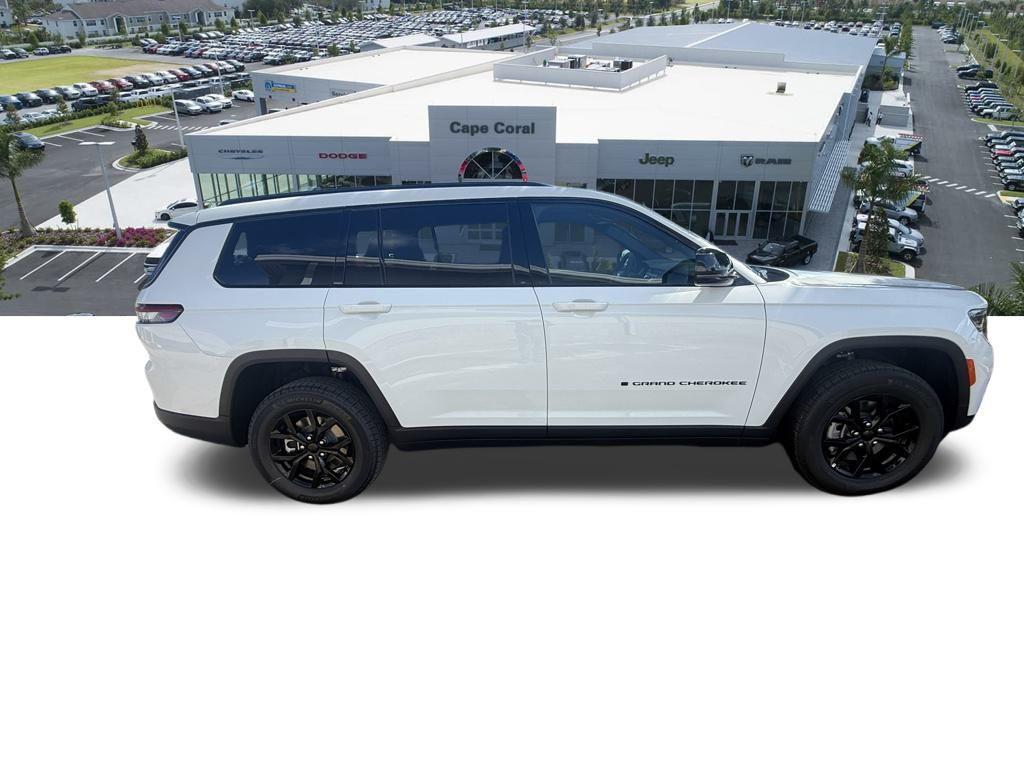 new 2025 Jeep Grand Cherokee L car, priced at $41,135