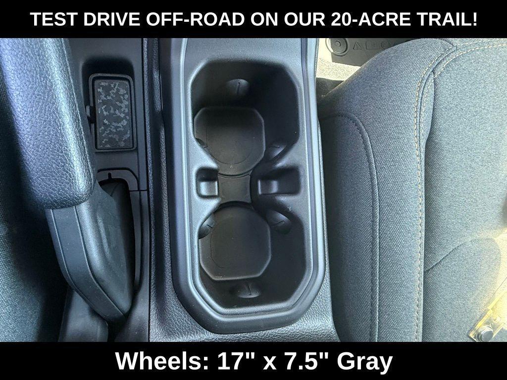 new 2025 Jeep Wrangler car, priced at $39,180