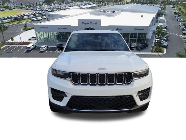 new 2025 Jeep Grand Cherokee car, priced at $35,625