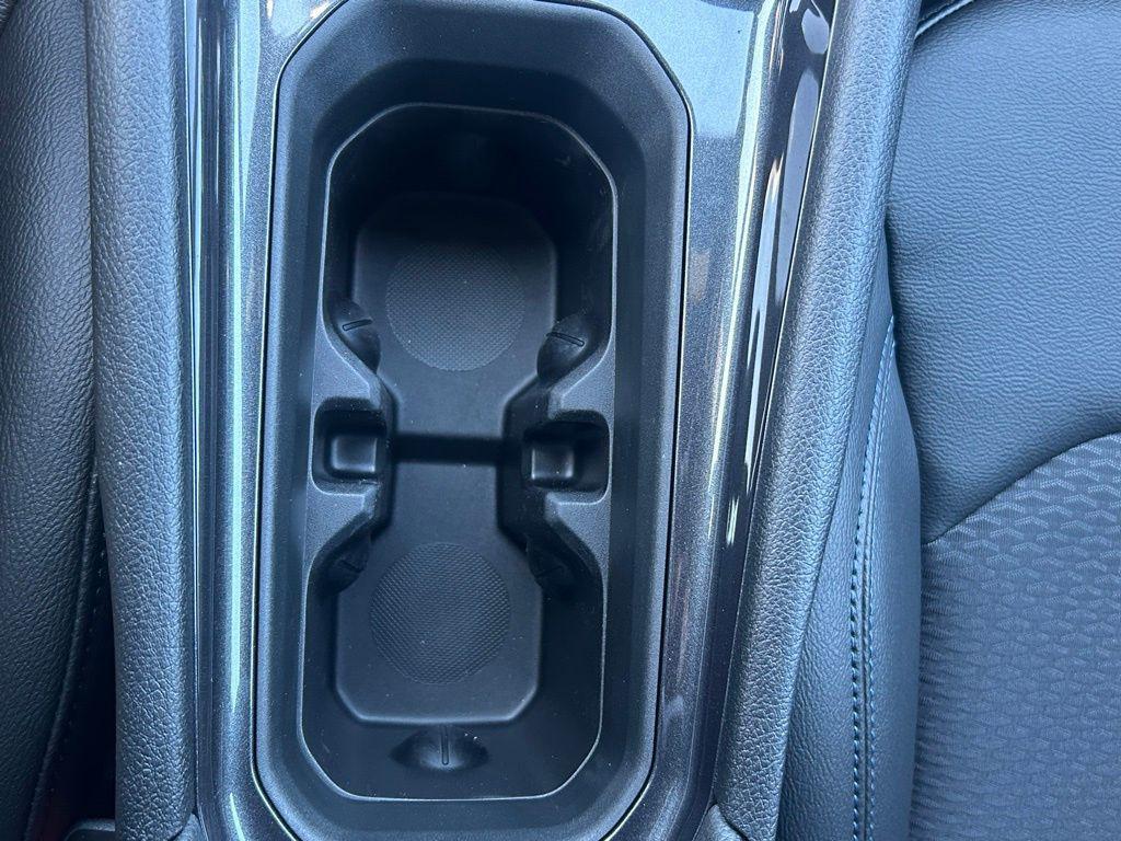 new 2025 Jeep Compass car, priced at $23,995