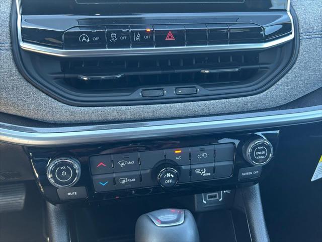 new 2025 Jeep Compass car, priced at $25,877