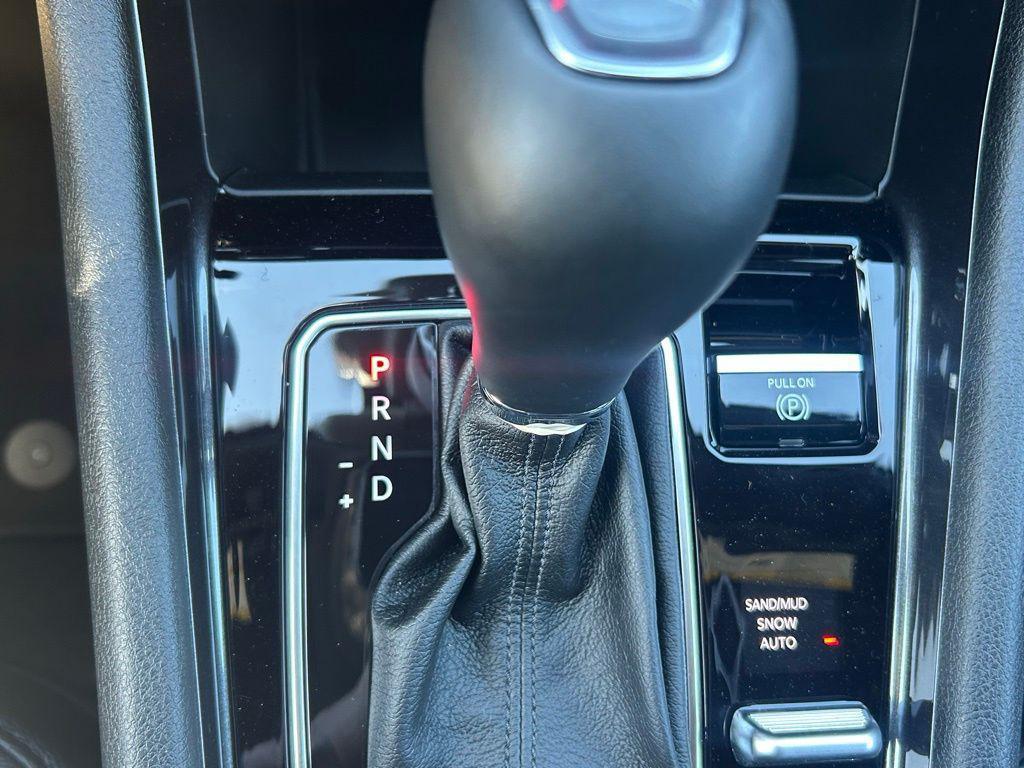 new 2025 Jeep Compass car, priced at $23,995