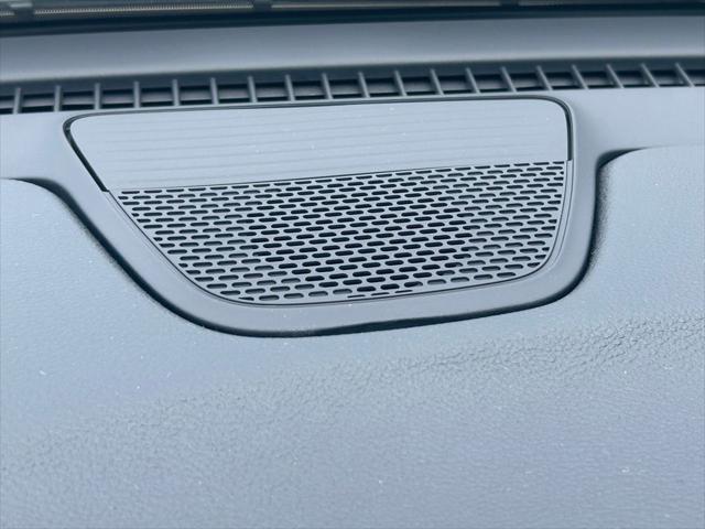 new 2025 Chrysler Pacifica car, priced at $44,995