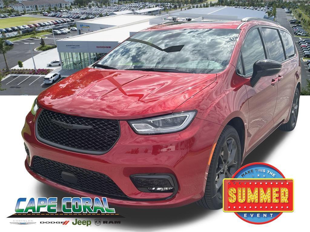 new 2025 Chrysler Pacifica car, priced at $44,995