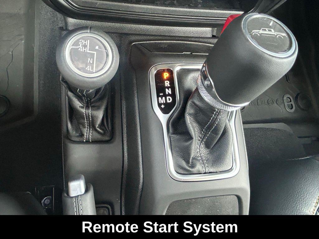 new 2025 Jeep Gladiator car, priced at $45,298