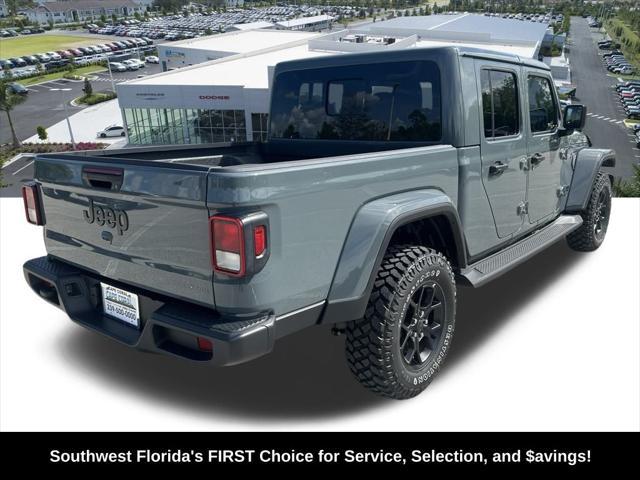 new 2025 Jeep Gladiator car, priced at $44,686