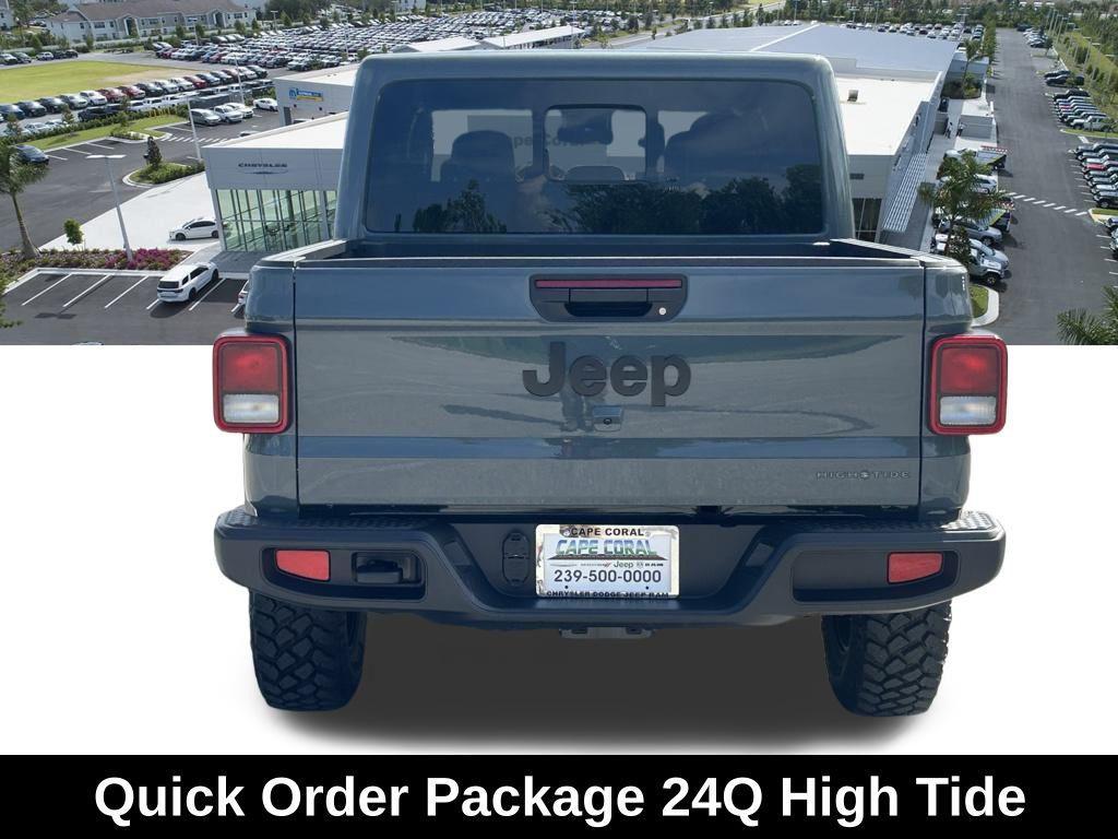 new 2025 Jeep Gladiator car, priced at $45,298