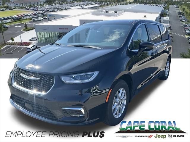 new 2025 Chrysler Pacifica car, priced at $42,407