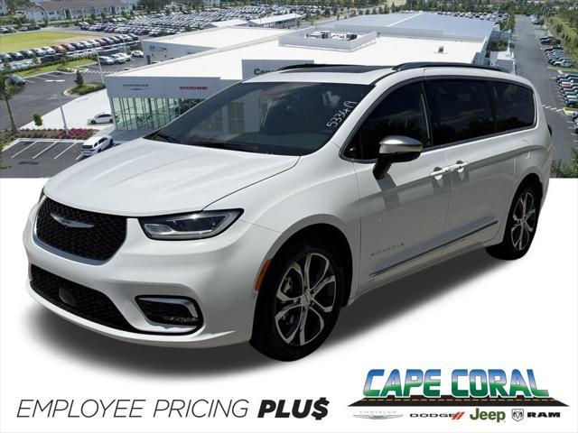 new 2025 Chrysler Pacifica car, priced at $47,287