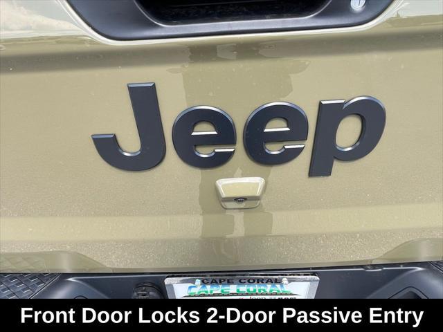 new 2025 Jeep Gladiator car, priced at $46,955