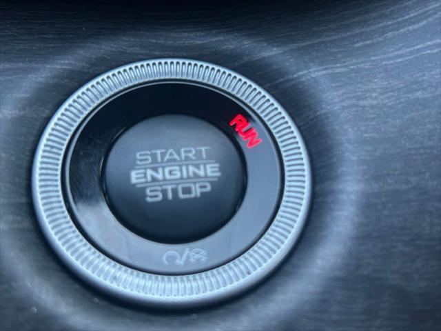 new 2025 Jeep Grand Cherokee L car, priced at $38,995
