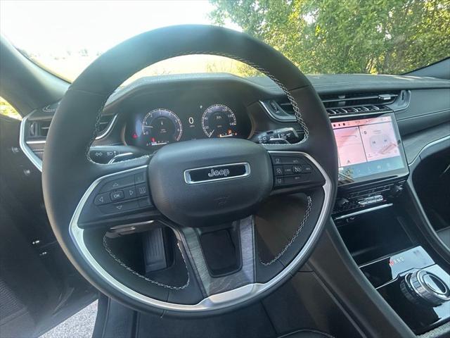new 2025 Jeep Grand Cherokee L car, priced at $38,995