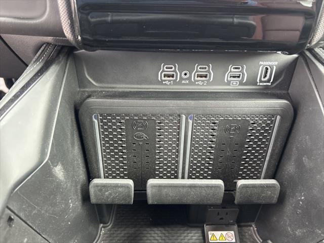 new 2025 Ram 1500 car, priced at $75,095