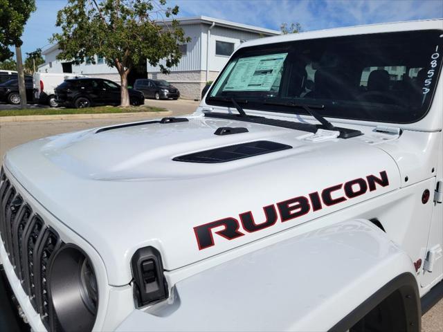 new 2024 Jeep Gladiator car, priced at $52,154