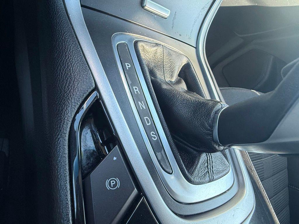 used 2018 Ford Edge car, priced at $10,929